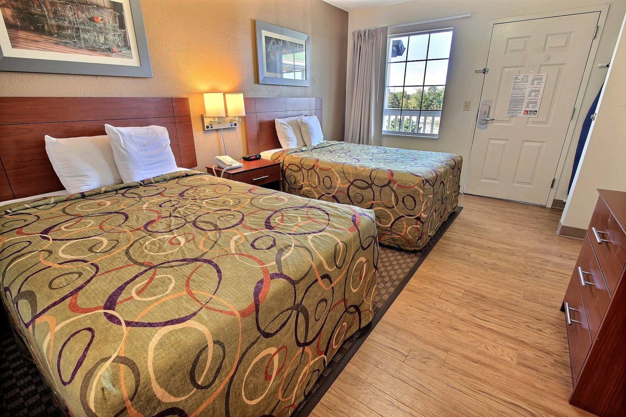 Intown Suites Extended Stay Chesapeake Va - I-64 Crossways Blvd Kültér fotó